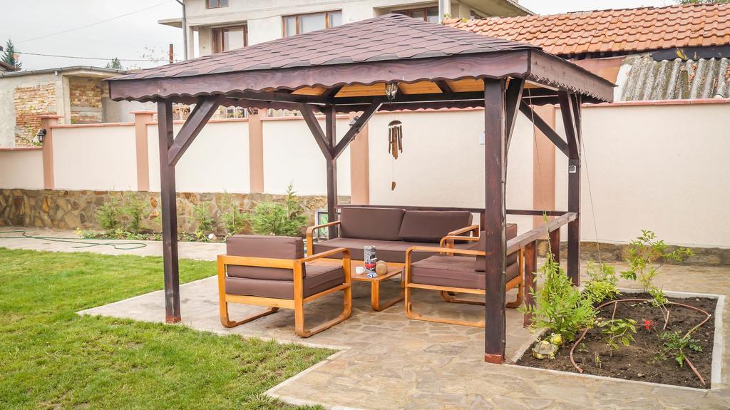 Guest House Meridi Priseltsi Exterior foto